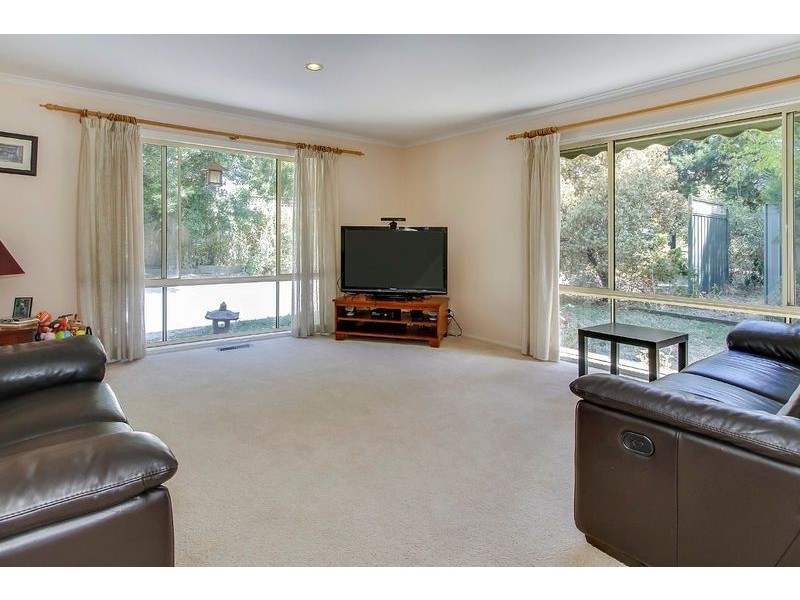 2/33A Devenish Road, Boronia VIC 3155