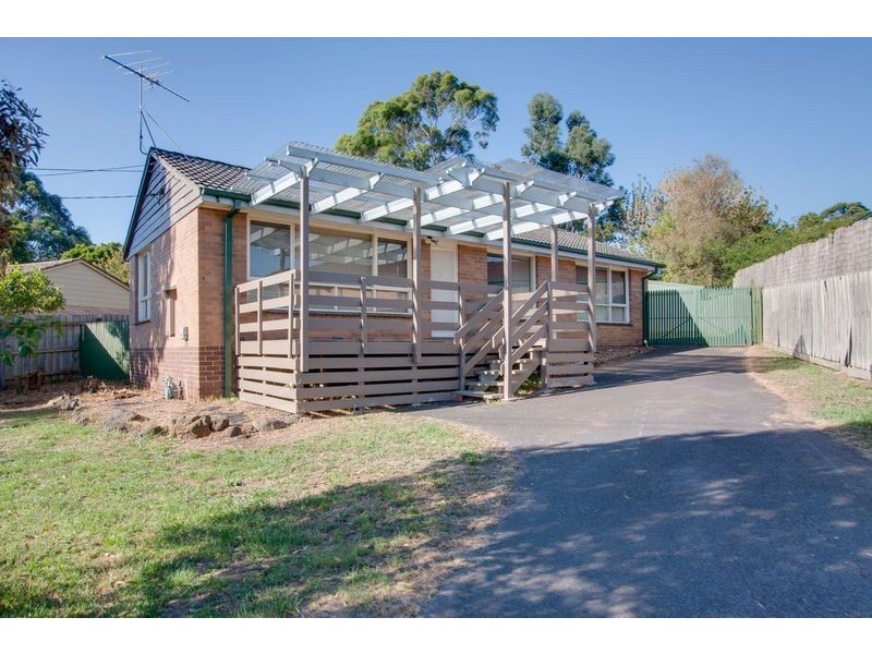 6 Drake Street, Ferntree Gully VIC 3156