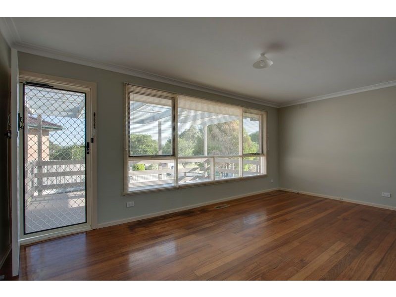 6 Drake Street, Ferntree Gully VIC 3156