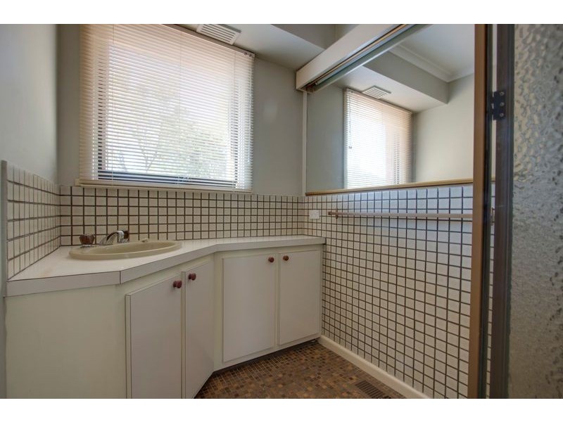 6 Drake Street, Ferntree Gully VIC 3156