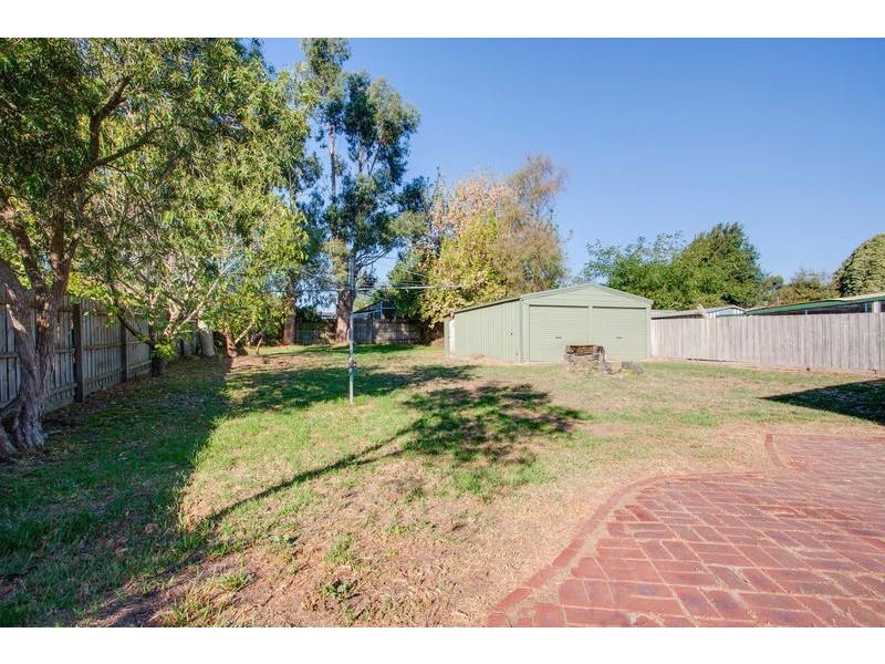 6 Drake Street, Ferntree Gully VIC 3156