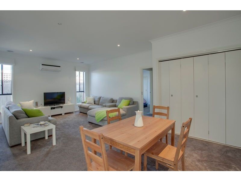 3/18 Wattletree Road, Ferntree Gully VIC 3156