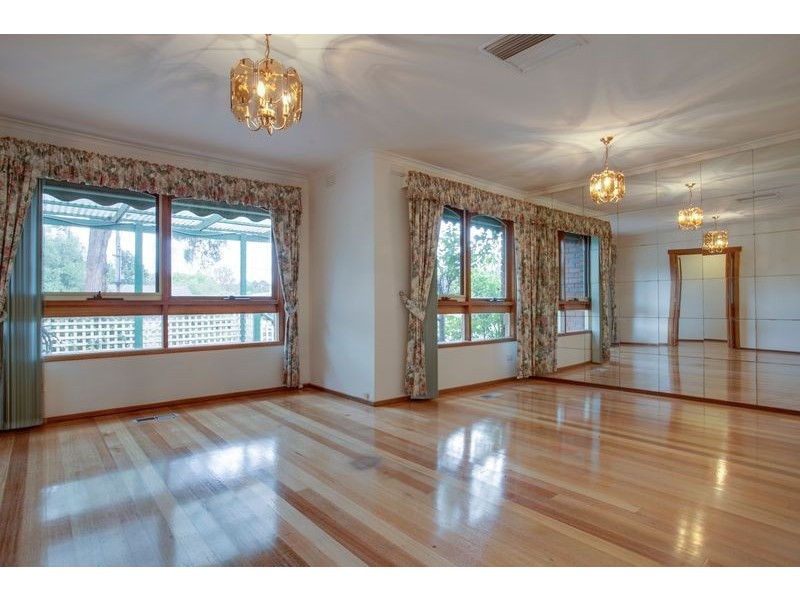 118 Albert Avenue, Boronia VIC 3155