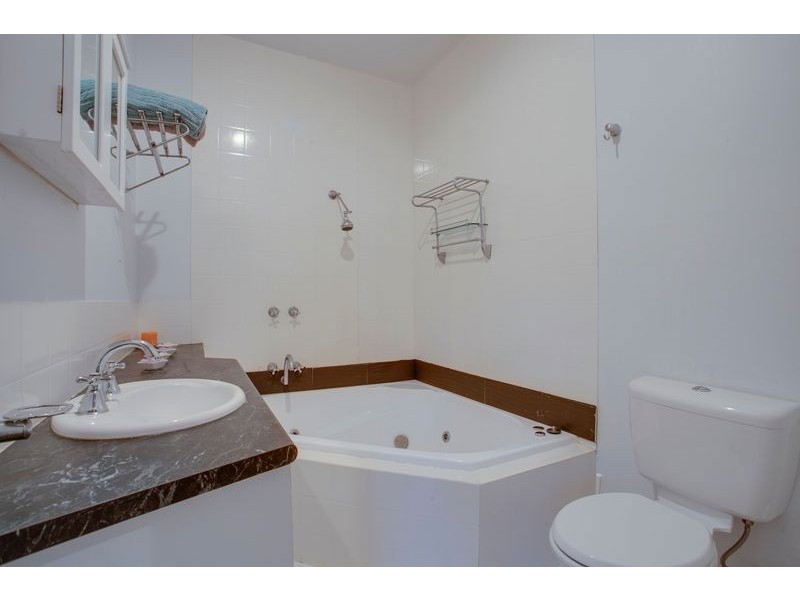 1/14 Veronica Street, Ferntree Gully VIC 3156