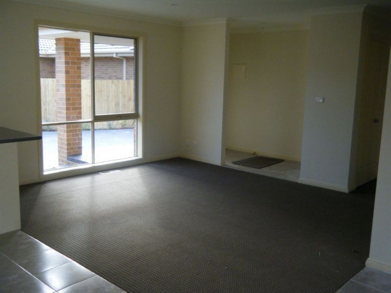 2/87 Albert Avenue, Boronia VIC 3155