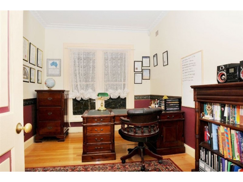 4 Glass Road, Upper Ferntree Gully VIC 3156