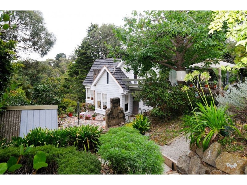 4 Glass Road, Upper Ferntree Gully VIC 3156