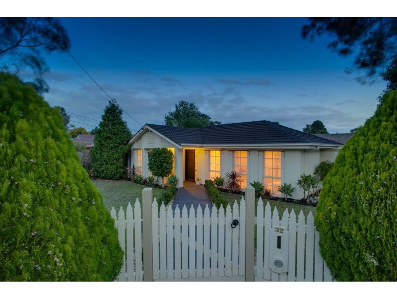32 Yarana Street, Ferntree Gully VIC 3156