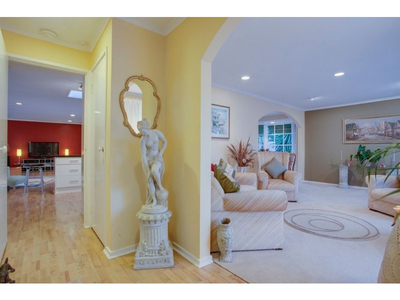 32 Yarana Street, Ferntree Gully VIC 3156