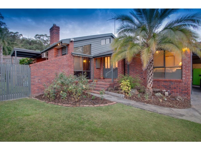 24 Beresford Drive, Boronia VIC 3155
