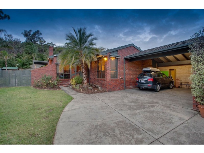 24 Beresford Drive, Boronia VIC 3155