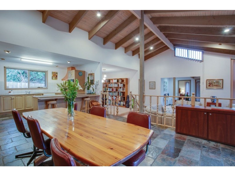 24 Beresford Drive, Boronia VIC 3155