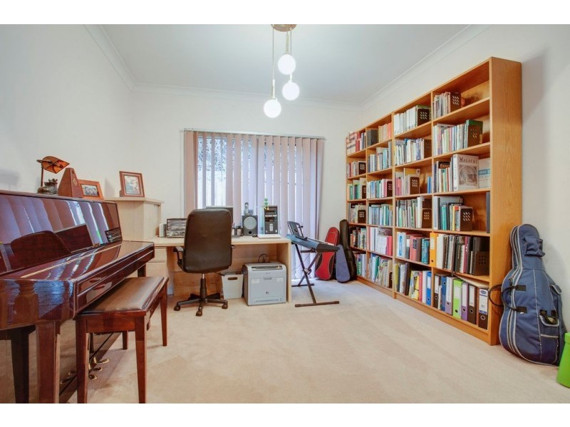 24 Beresford Drive, Boronia VIC 3155