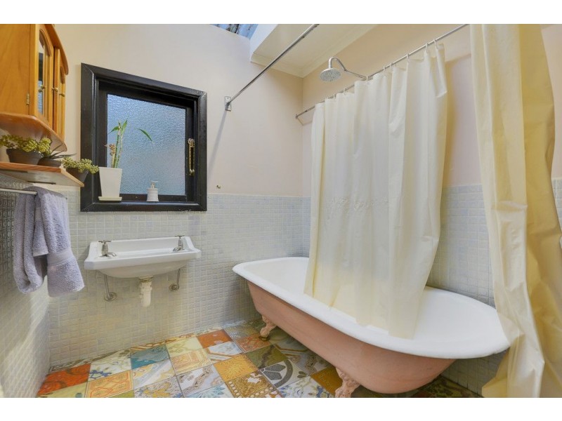 23 Bowen Avenue, The Basin VIC 3154