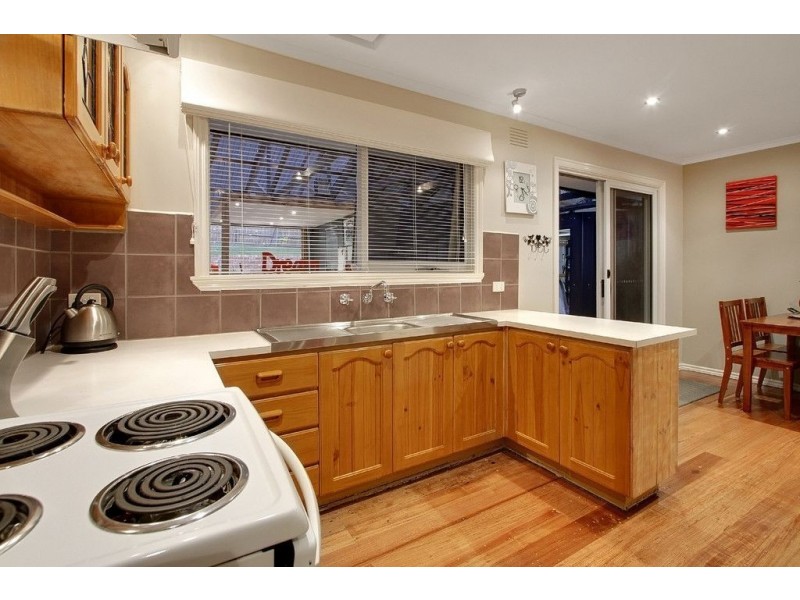 61 Stradbroke Road, Montrose VIC 3765