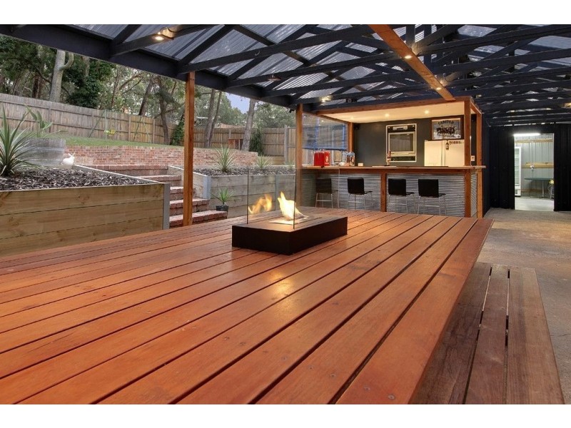 61 Stradbroke Road, Montrose VIC 3765