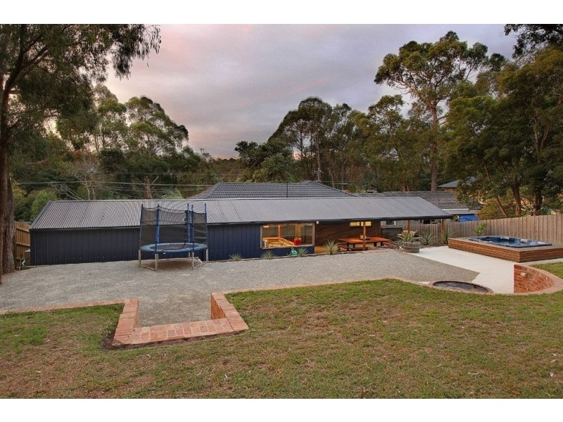 61 Stradbroke Road, Montrose VIC 3765