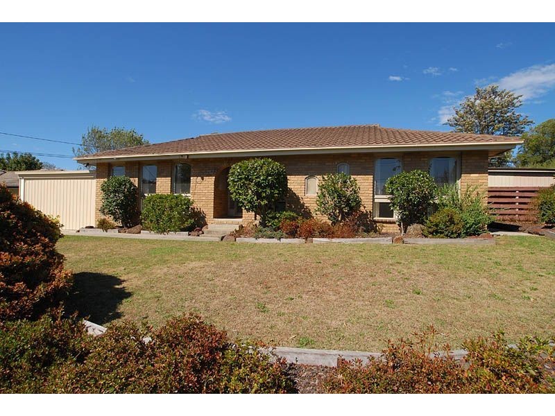 6 Centaur Court, Bayswater VIC 3153