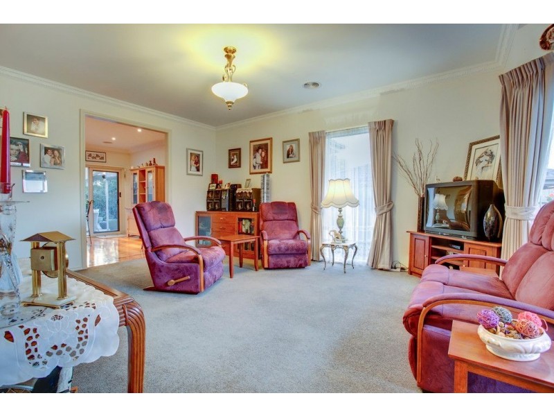 2/4 Stradbroke Road, Boronia VIC 3155