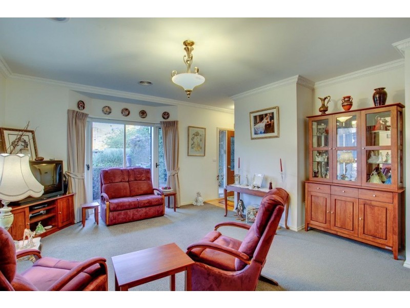 2/4 Stradbroke Road, Boronia VIC 3155