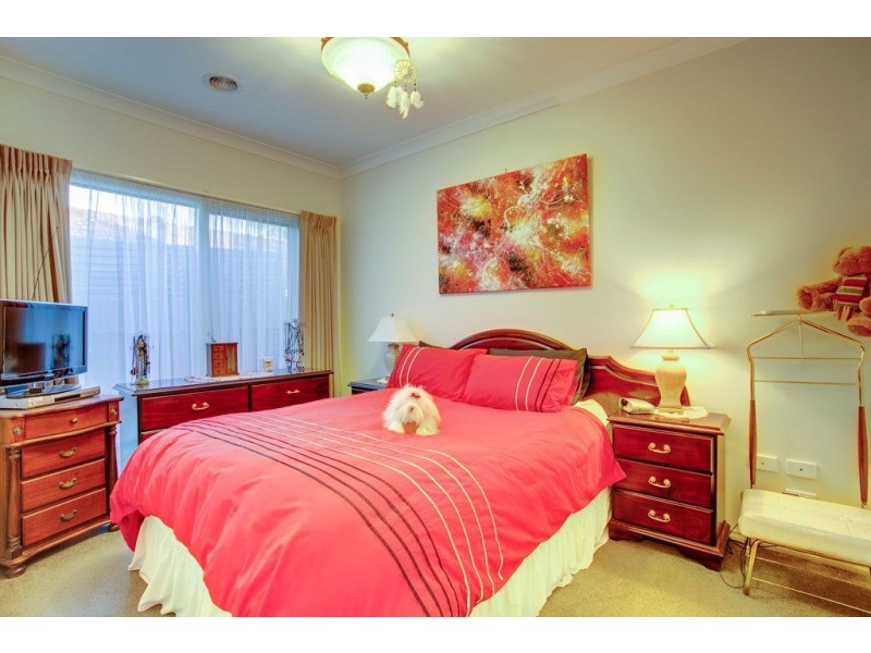 2/4 Stradbroke Road, Boronia VIC 3155