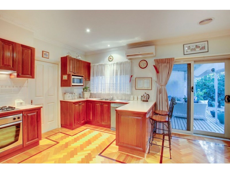 2/4 Stradbroke Road, Boronia VIC 3155