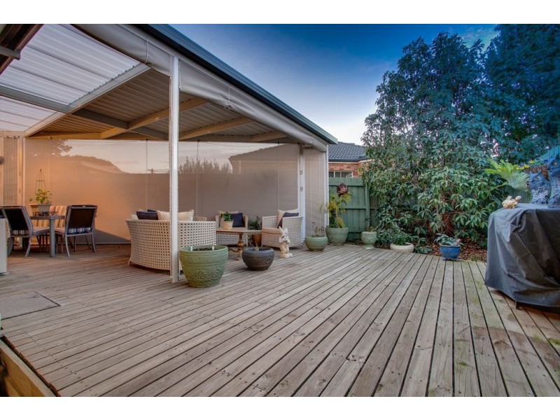 2/4 Stradbroke Road, Boronia VIC 3155