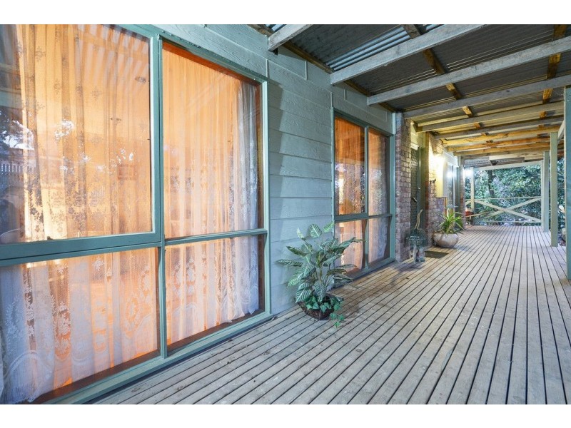 57 Fernhill Road, Mount Evelyn VIC 3796