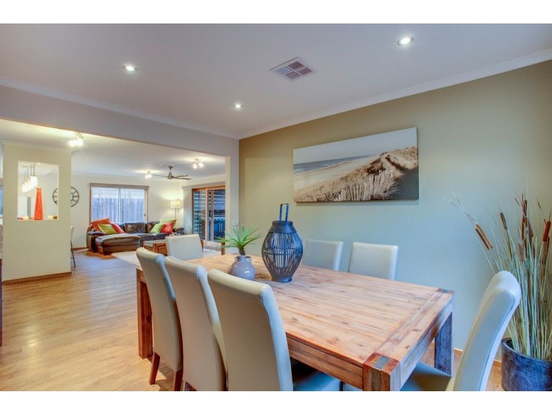 2 Memory Court, Kilsyth South VIC 3137