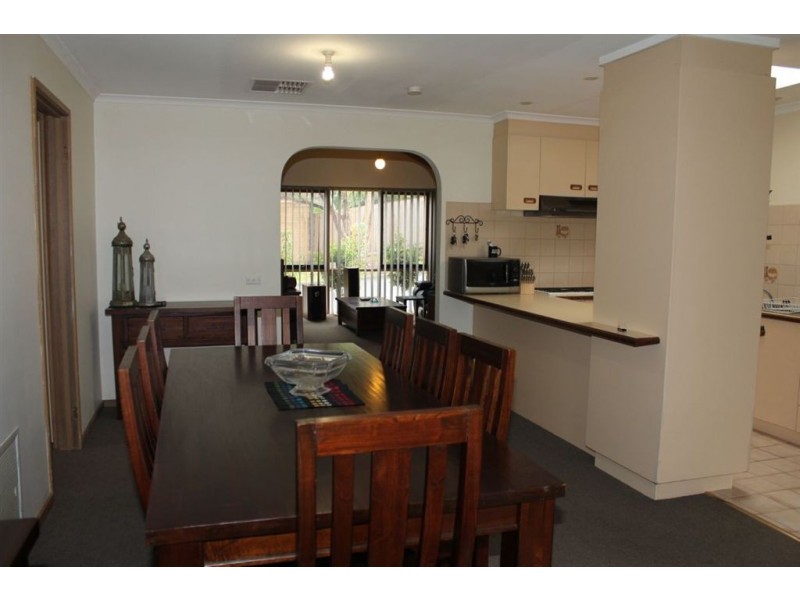 2 Debson Close, Boronia VIC 3155