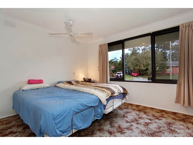 9 Tynham Close, Ferntree Gully VIC 3156