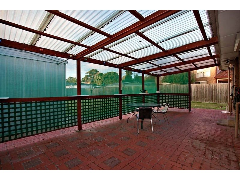 9 Tynham Close, Ferntree Gully VIC 3156