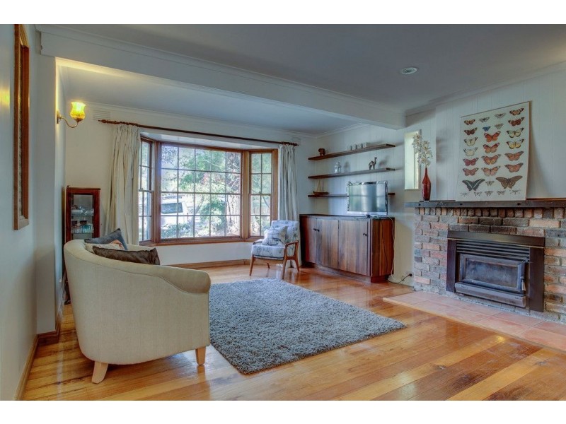 49 Ireland Avenue, Wantirna South VIC 3152