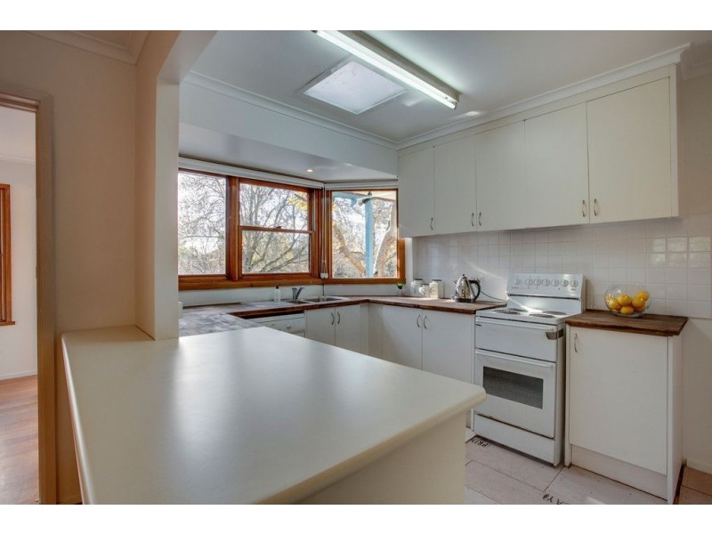 49 Ireland Avenue, Wantirna South VIC 3152