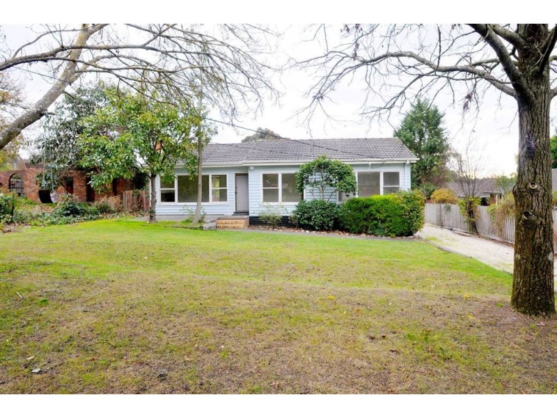 9 Moncoe Street, Boronia VIC 3155