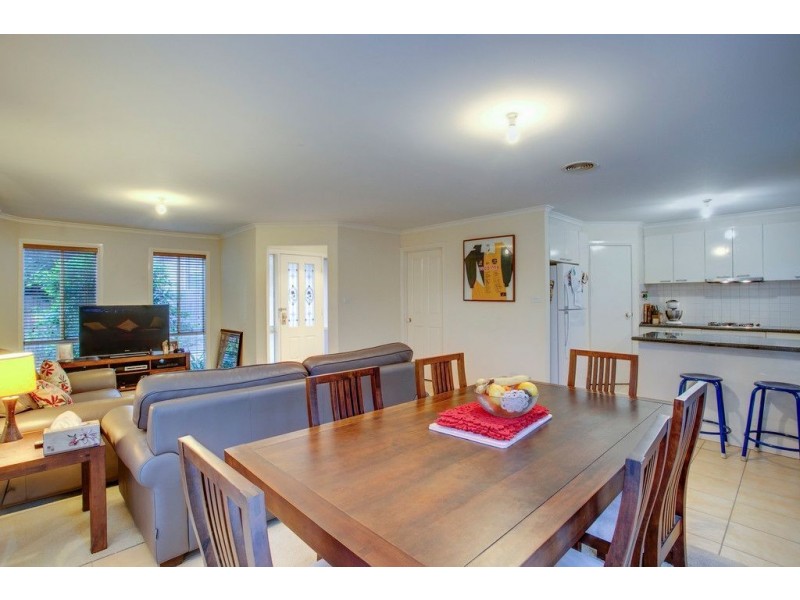 2/404 Scoresby Road, Ferntree Gully VIC 3156