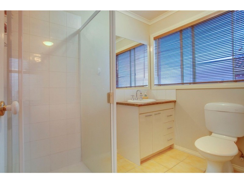 2/404 Scoresby Road, Ferntree Gully VIC 3156