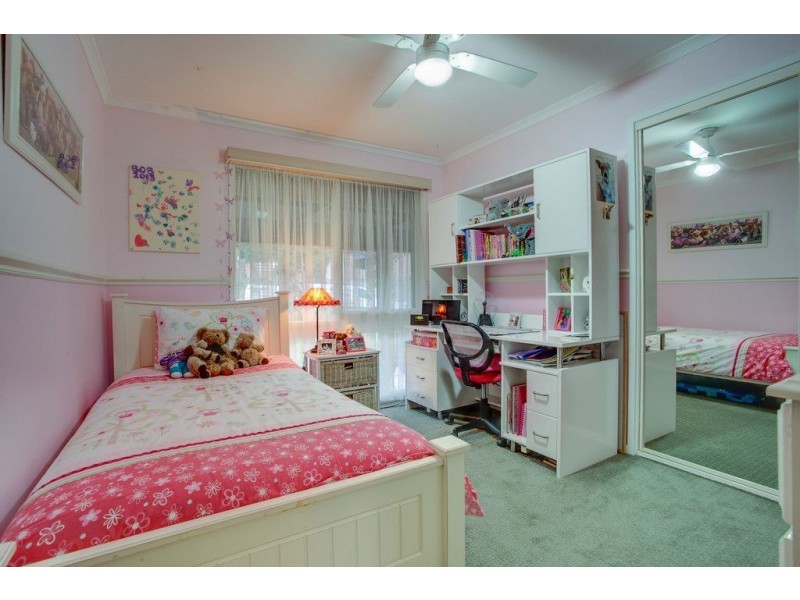 96 Landscape Drive, Mooroolbark VIC 3138