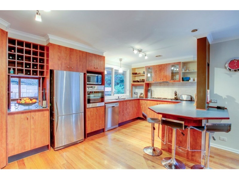 7 Riding Way, Ferntree Gully VIC 3156