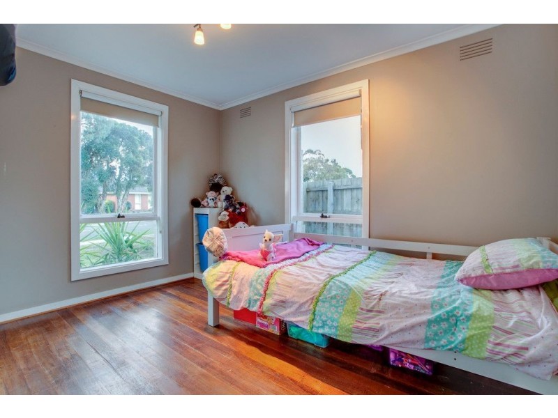 7 Riding Way, Ferntree Gully VIC 3156