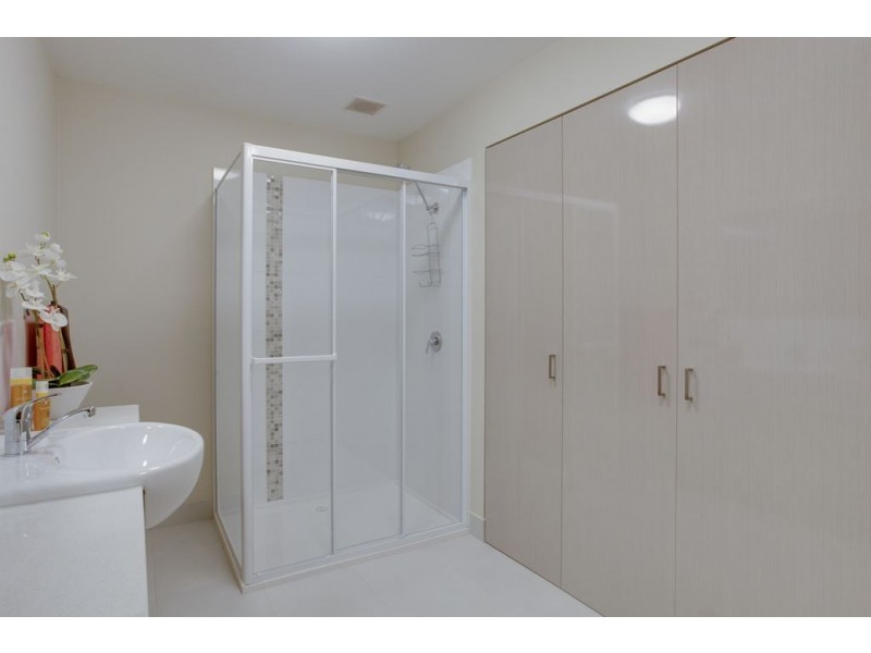 1/1 Oak Avenue, Boronia VIC 3155