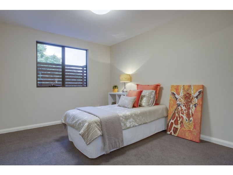 1/1 Oak Avenue, Boronia VIC 3155