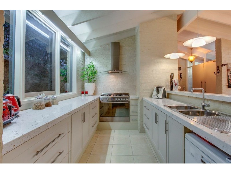 24 Alexandra Street, Upper Ferntree Gully VIC 3156