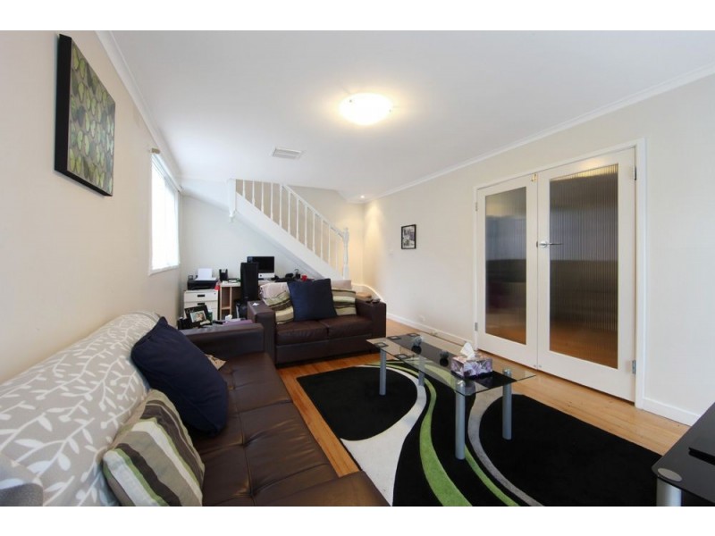 2 Vaughan Road, Ferntree Gully VIC 3156