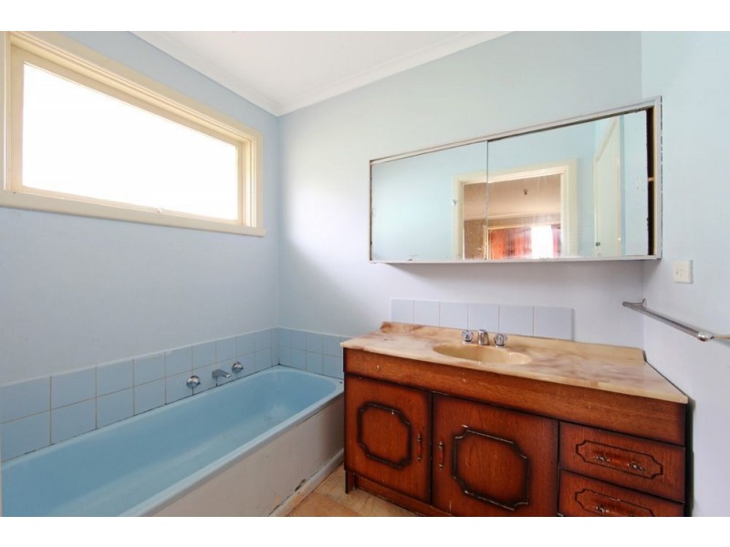 2 Rosella Avenue, Boronia VIC 3155