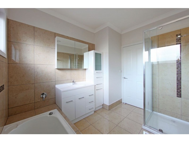 2/65 Albert Avenue, Boronia VIC 3155