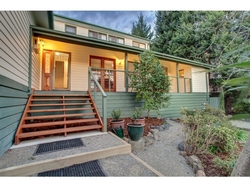 30 Kia Ora Parade, Ferntree Gully VIC 3156