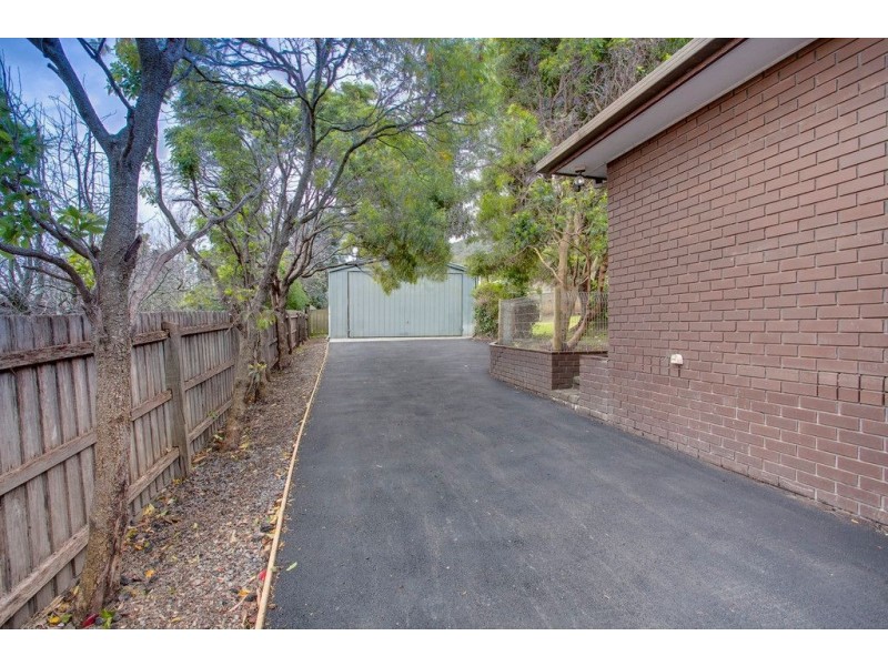 23 Perra Street, Ferntree Gully VIC 3156