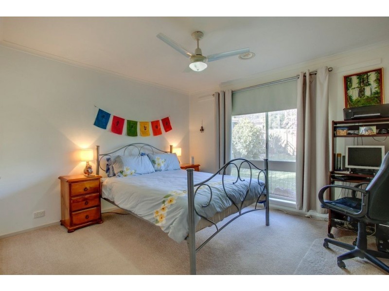 4/9 Veronica Street, Ferntree Gully VIC 3156