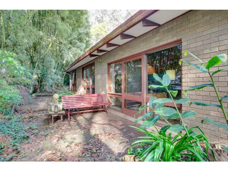 16 Mount Erin Road, Ferny Creek VIC 3786